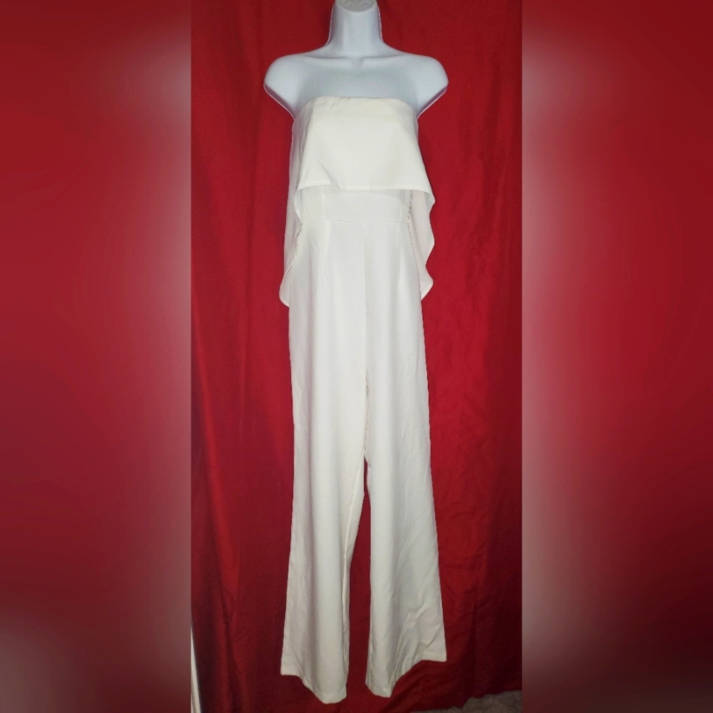White-light cream ladies strapless wide leg pants jumpsuit sz L read description